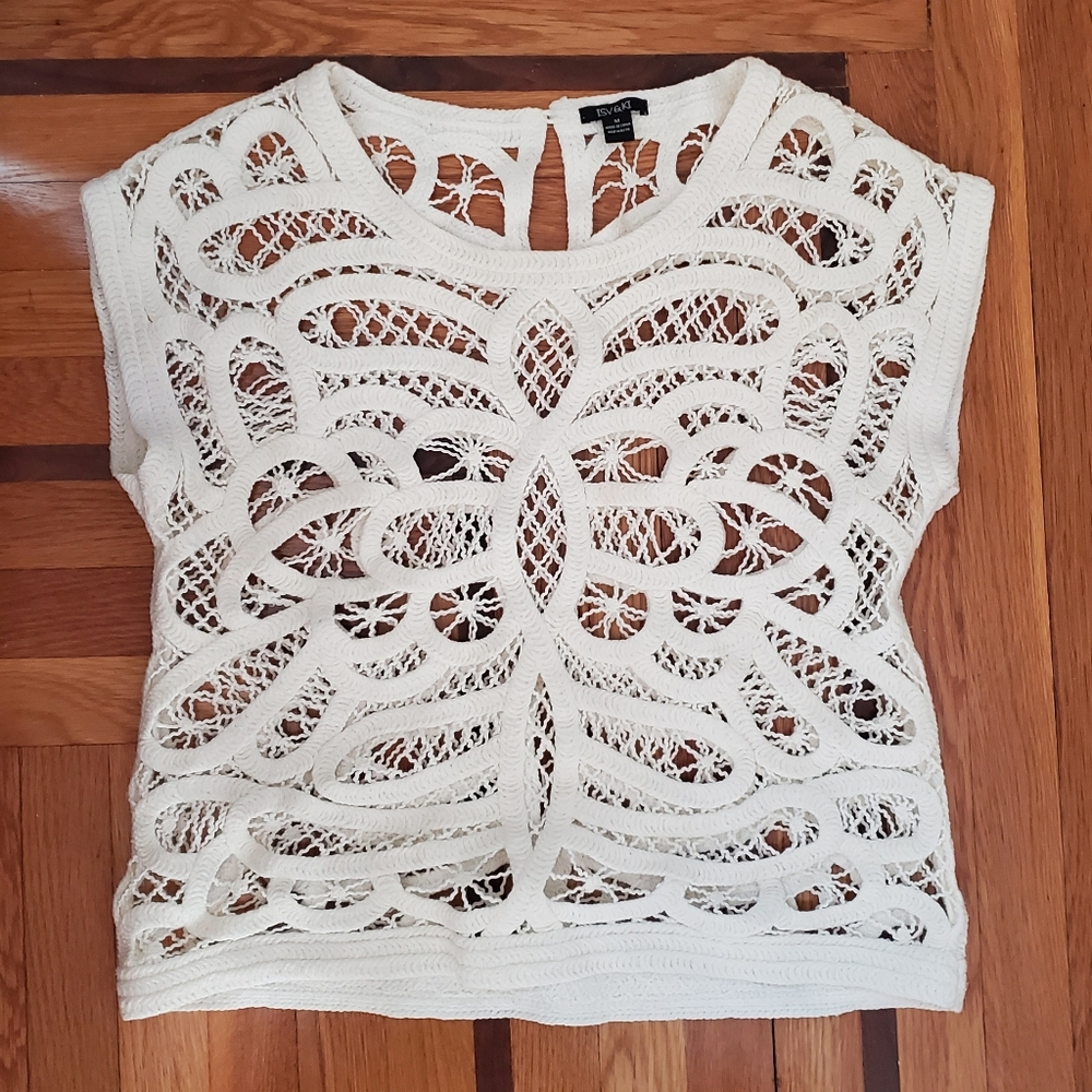 Anthropologie White Top Medium